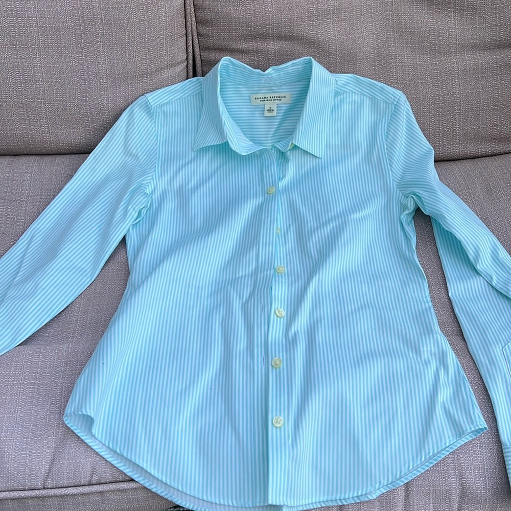 Banana Republic non iron fitted shirt size 0